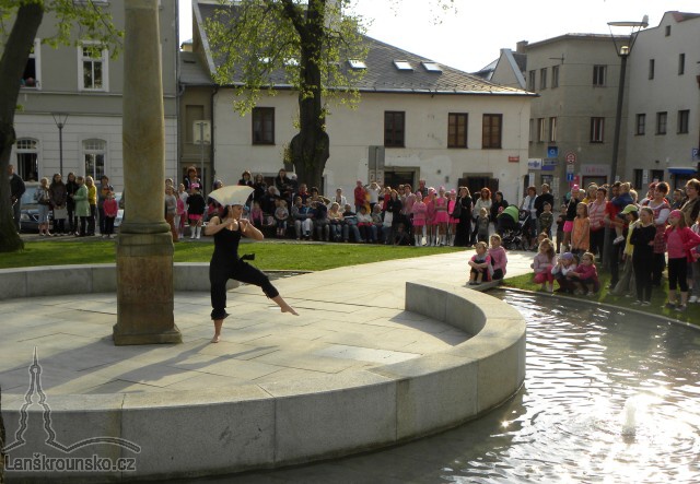 09-I Z Dance studio Ivety Zahradnikove.jpg